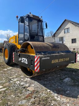 Predám Vibračný valec STA VV 1400D - 2