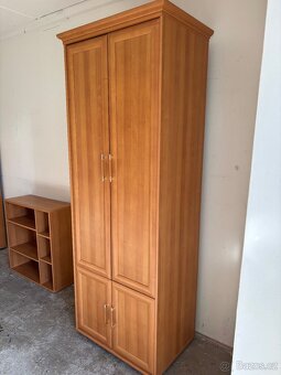 PRODÁM SKŘÍN - VYTRINA - SKŘINKA- - 2