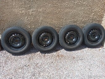 Kola Dunlop 195/65 R 15.Disk 6JX-15 H2 - 2
