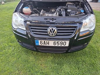 VW Polo - 2