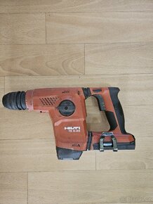 Hilti Nuron TE 6-22 AKUMULÁTOROVÉ VRTACÍ KLADIVO
- 2