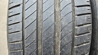 Letní pneu 235/40/19 Kleber - 2
