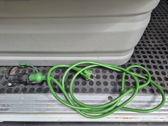 FORD TRANSIT 6 MIST + CHLADAK SE ZASUVKOU, R.V.2007 - 2