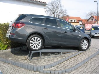 Astra Kombi 1,6 TDi-81 kW, 187.000,-Kč - 2