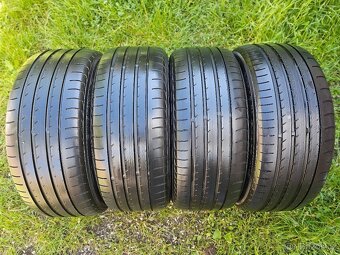 4x Letní pneu Yokohama ADVAN Sport MO - 225/45 R17 - 80% - 2