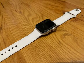 Apple Watch SE 40mm - 2