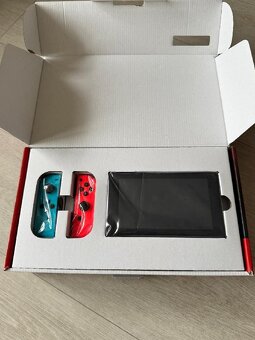 Nintendo Switch - 2