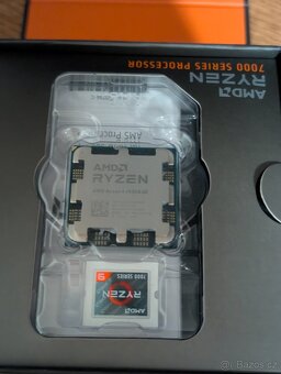 AMD Ryzen 9 7950X3D - 2