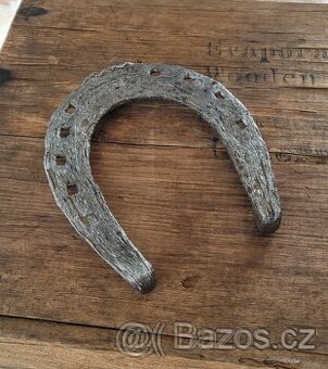 Starožitná historická podkova - 2