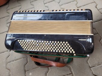 Akordeon tahací harmonika - 2