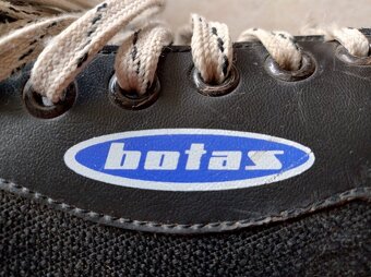 Brusle na lední hokej - 2