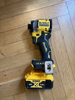 Profesionální sada DeWALT XR 18V - 2