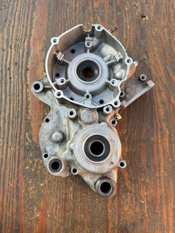 Komplet klikové skříně levý pravý blok kartery Yamaha YZ 125 - 2