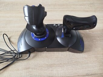 Thrustmaster T-FLIGHT HOTAS 4 - 2