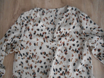 LETNÍ ŠATY VEL. S/M - 2