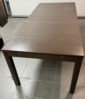 Jídelní stůl 6-10 osob a 6 židlí - 2