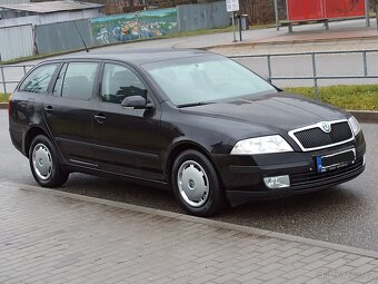 ŠKODA OCTAVIA Combi 2.0 TDi .. NOVÁ TK do 12/2027 .. PĚKNÁ - 2