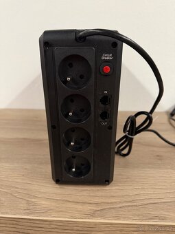 Cyberpower záložní zdroj UPS UT1050EG - 2