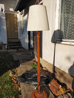 Prodám lampu funkční - 2