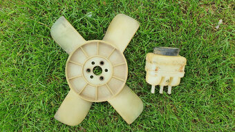 ND Škoda, vrtule na chladič, palivové čerpadlo, ... - 2