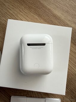 Apple AirPods 2 - 2