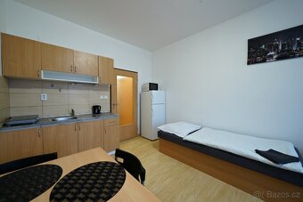 PRONÁJEM - garsonka Pardubice - 2