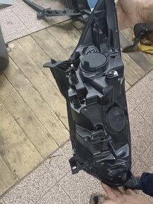 Captur levé přední světlo - 2