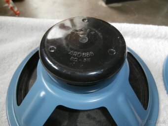 REPRO TESLA ARO 666 - 2