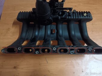 E36 M52B28 328i sací potrubí - 2