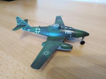 Me- 262 Academy 1/72 - 2