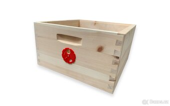 Dřevěné včelí úly cinkované nové - 2