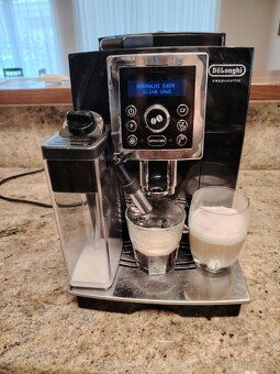 Plnoautomatický kávovar De'Longhi ECAM25.462B - 2