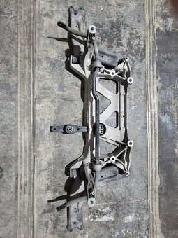 Nápravnice přední VW Passat B8 - 2