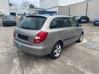 Škoda Fabia 2 combi 98tis km 1.6 16V MPI - 2