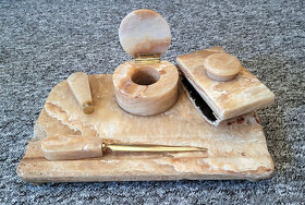 Starožitný mramorový kalamář - 2