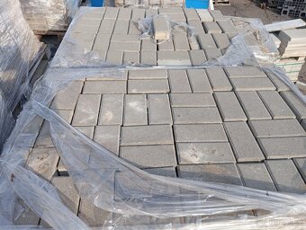 zámková dlažba 20x10x6 cm - 2