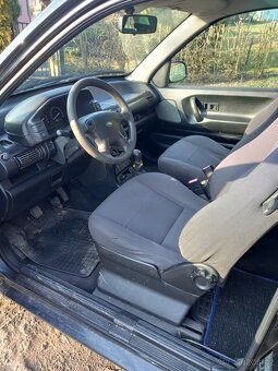 Land Rover Freelander - 2