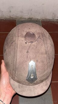 Jezdecká helma - 2