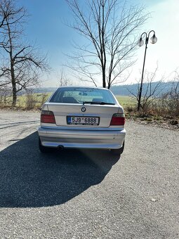 BMW E36 compact 316i - 2