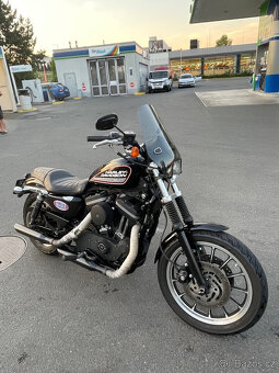 Harley Davidson Sportster 883R - 2