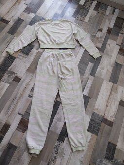Dívčí tepláky a mikina crop top 152 Snoopy - 2