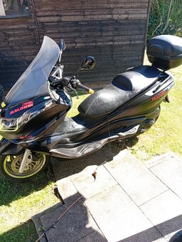 Piaggio x 10 - 2
