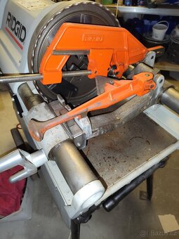 Prodam elektricky závitořez Ridgid 1224 do 4' - 2