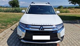 Mitsubishi Outlander - 2