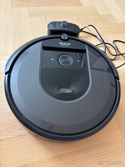 Robot na vysávání iRobot Roomba i7 - 2
