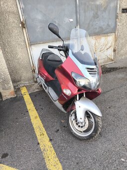 125 skutr Yuki - 2
