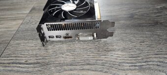 AMD Radeon HD 7800 Series 2GB Gddr5 - 2