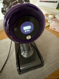 Dyson V11 Absolute Extra, záruka - 2