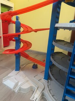Hot wheels Ultimátní mega garáž - 2