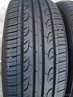 Použité/Celoroční letní pneumatiky Kumho 205/55 R17 91V - 2